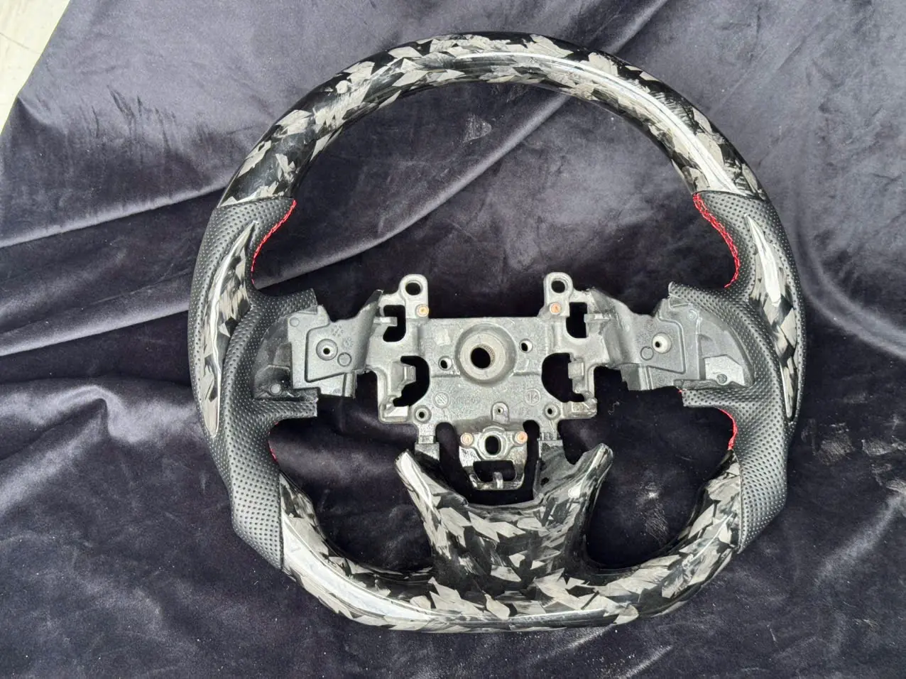 Vô Lăng Carbon tất cả các dòng xe