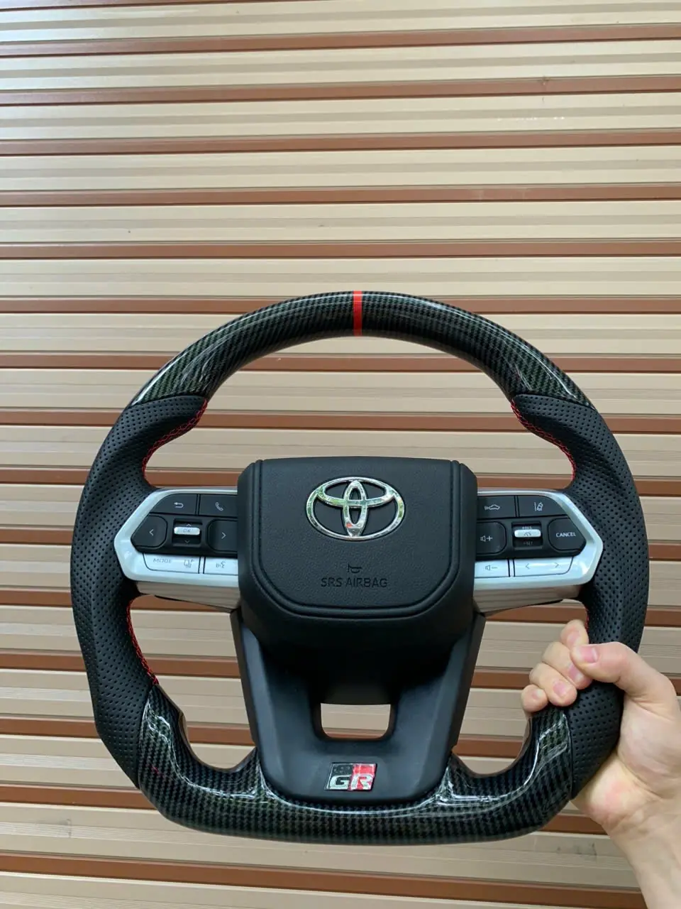 Vô lăng LC 300